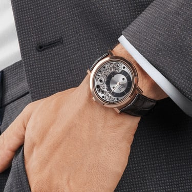 Altiplano Ultimate Automatic Watch – Ultra-Thin Luxury, Timeless Elegance