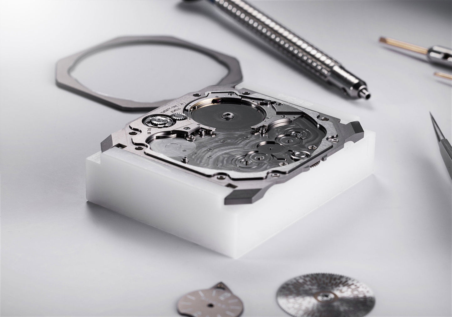 ULTRA THIN WATCH BY VETTICI